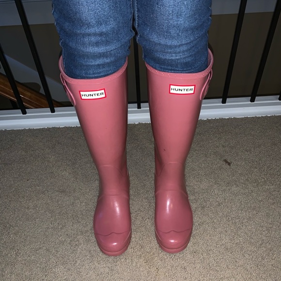 Hunter Shoes - Bubblegum pink Hunter boots size 7 (fit like 8)